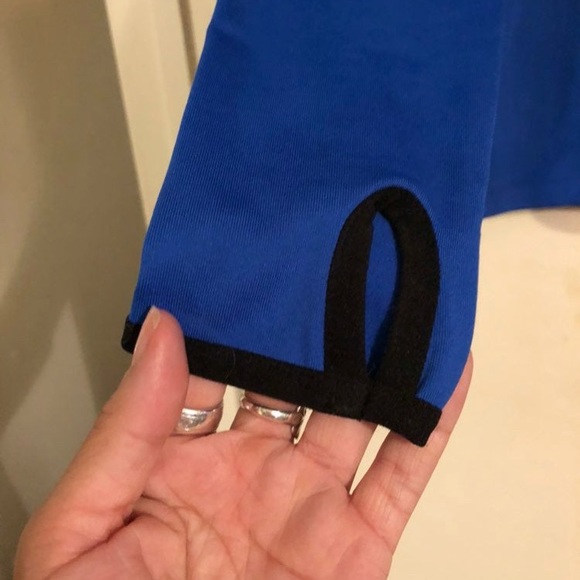 Victoria Secret Ultimate Pull Over in Blue - Picture 5 of 7